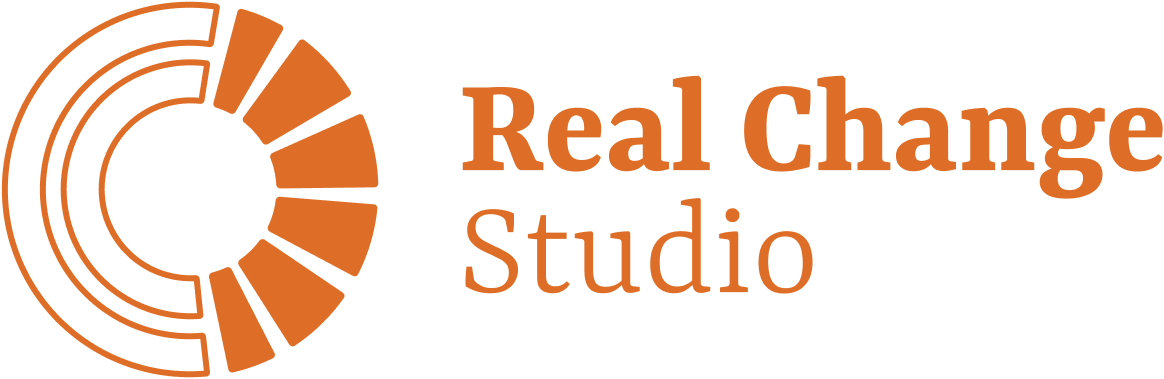 Erin Ramirez from Real Change Studio Headshot Photo at Small Business Expo